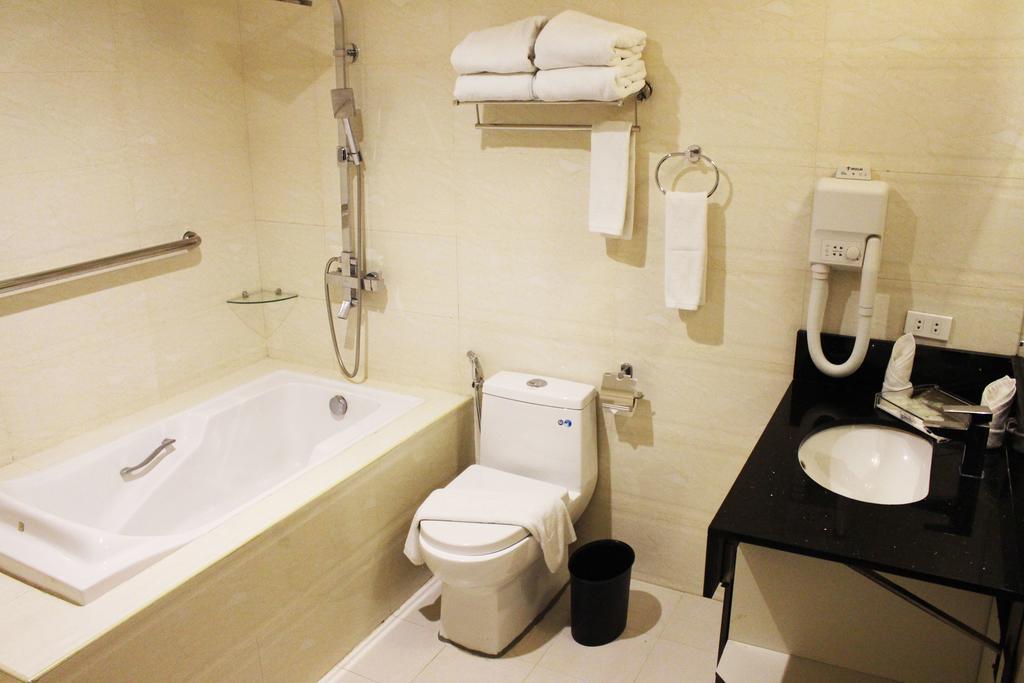 Baguio Crown Legacy Hotel Baguio City Pokój zdjęcie